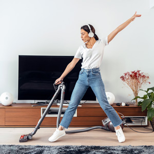 Dancing while doing household chores